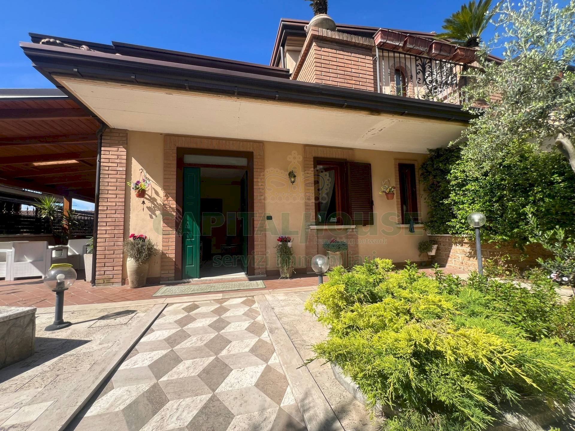 Foto 1 - Villa a Schiera Via Conserva Carlecchie, Pratola Serra - foto 1