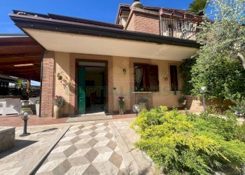 Foto 1 - Villa a Schiera Via Conserva Carlecchie, Pratola Serra - foto 1