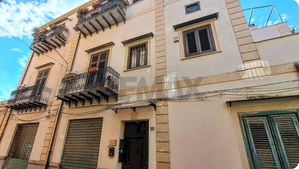 Edificio all\'aperto - Monolocale via Quattrociocchi
 
88, Bagheria - foto 1