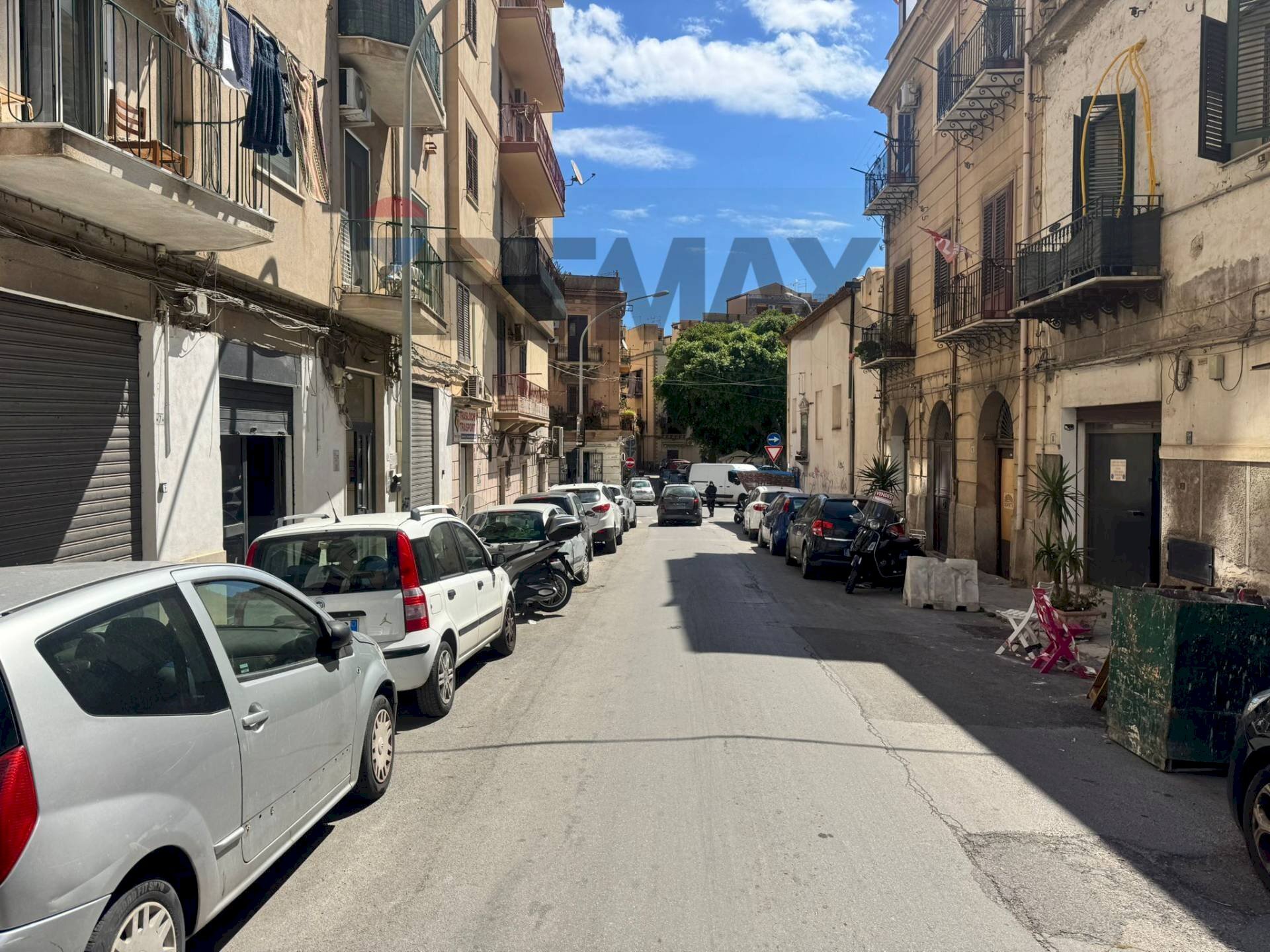 Edificio all\'aperto - Magazzino Via D'ossuna
9, Palermo - foto 2