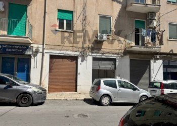 Edificio all\'aperto - Magazzino Via D'ossuna
 
9, Palermo - foto 4