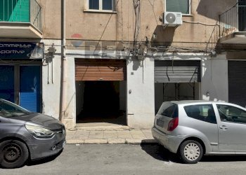 Edificio all\'aperto - Magazzino Via D'ossuna
 
7/A, Palermo - foto 4