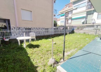 Foto 3 - Villa Via Tagliamento
 
9, Loano - photo 3