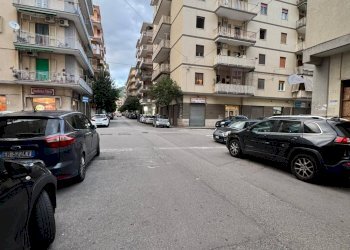 Foto 1 - Commercial Premises Via Raffaele Ricci, Salerno - photo 1