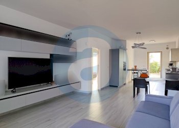 Foto 1 - Villa a Schiera Strada Statale 16 Complanare Ovest
 
96 A, Bari - foto 1