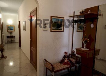 Hall / corridoio - Appartamento via Carducci
 
72, Ragusa - foto 10