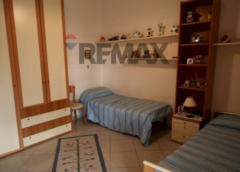 Camera / camera da letto - Appartamento via Carducci
 
72, Ragusa - foto 15