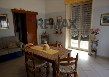 Sala da pranzo - Appartamento via Carducci
 
72, Ragusa - foto 18