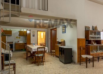 Sala da pranzo - Casa indipendente Via Pacini
 
13, Comiso - foto 28