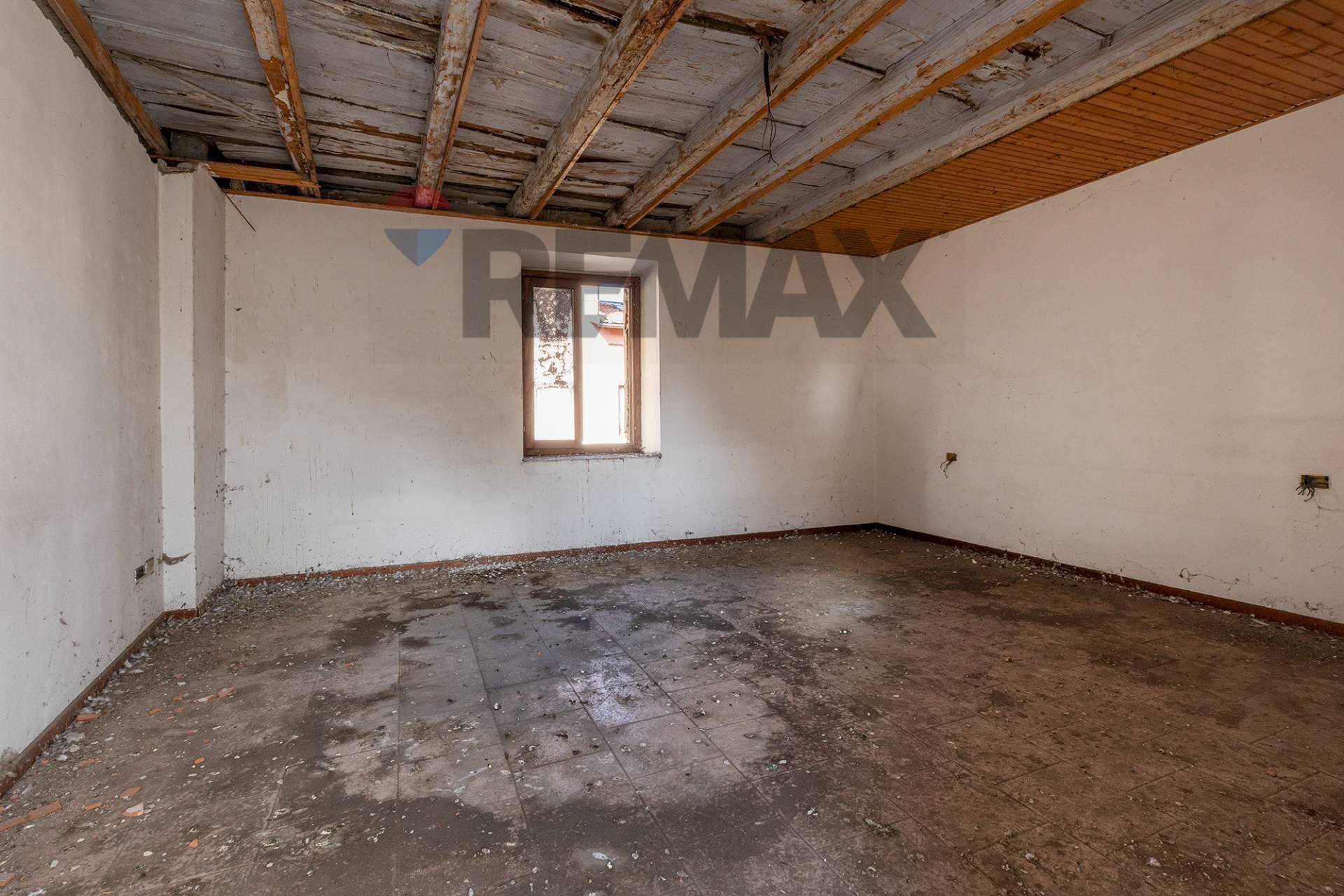 Stanza vuota - Rustic Via XX Settembre
 
6, Cairate - photo 3