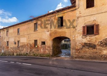 Casa all\'aperto - Rustic Via XX Settembre
 
6, Cairate - photo 1