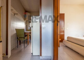 Hall / corridoio - Rustic Via XX Settembre
 
6, Cairate - photo 4