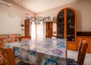 Sala da pranzo - Rustic Via XX Settembre
 
6, Cairate - photo 12