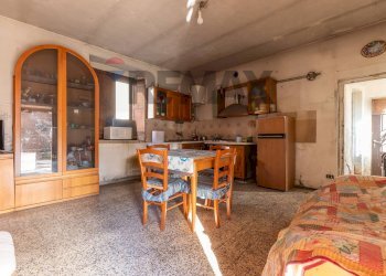 Sala da pranzo - Rustic Via XX Settembre
 
6, Cairate - photo 14
