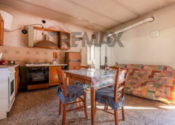 Sala da pranzo - Rustic Via XX Settembre
 
6, Cairate - photo 15
