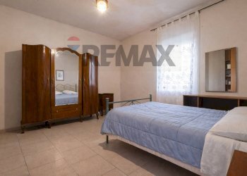 Camera / camera da letto - Rustic Via XX Settembre
 
6, Cairate - photo 18