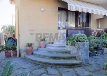 Foto 1 - Semi-detached house Massa - photo 1