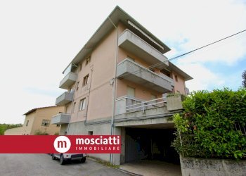 Foto 1 - Box Via Strada Provinciale, Esanatoglia - photo 1