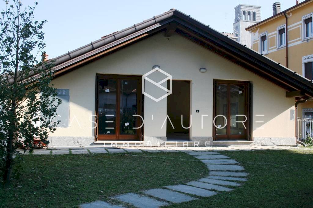 Foto 2 - Four-room apartment via san francesco d'assisi
 
22, Varese - photo 1