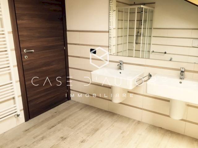 Foto 10 - Four-room apartment via san francesco d'assisi
22, Varese - photo 3