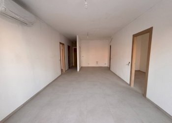 Foto 7 - Three-room apartment Via Caprera, Palau - photo 7