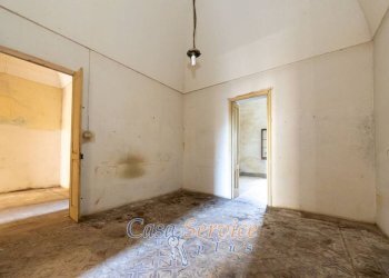 Stanza non arredata - Apartment via Gaetano Vinci, Parabita - photo 9