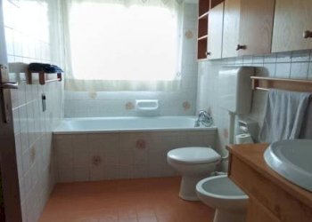 Bagno - Three-room apartment Crevalcore - photo 6