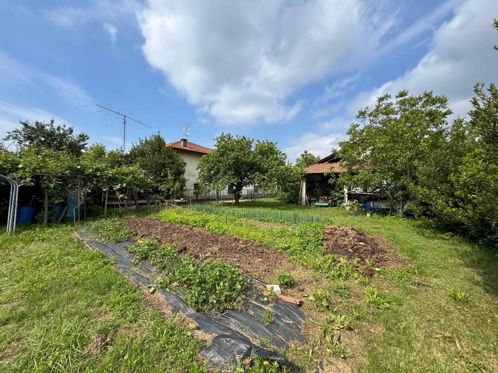 Terreno - Rustico via Barech, Angera - foto 3