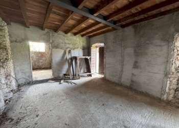 Stanza non arredata - Rustico via Barech, Angera - foto 26