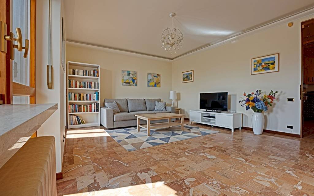 Soggiorno - Quadrilocale corso Italia, 40, Mondovì - foto 3