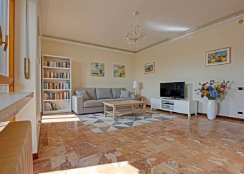 Soggiorno - Quadrilocale corso Italia, 40, Mondovì - foto 3