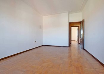 Camera da letto - Quadrilocale corso Italia, 40, Mondovì - foto 15