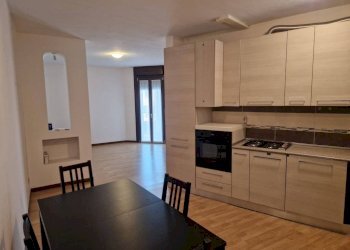 Cucina - Two-room apartment via Tiziano Vecellio, 14, Azzate - photo 3