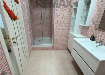 Bagno - Two-room apartment Vico Cacciottoli
51, Napoli - photo 8