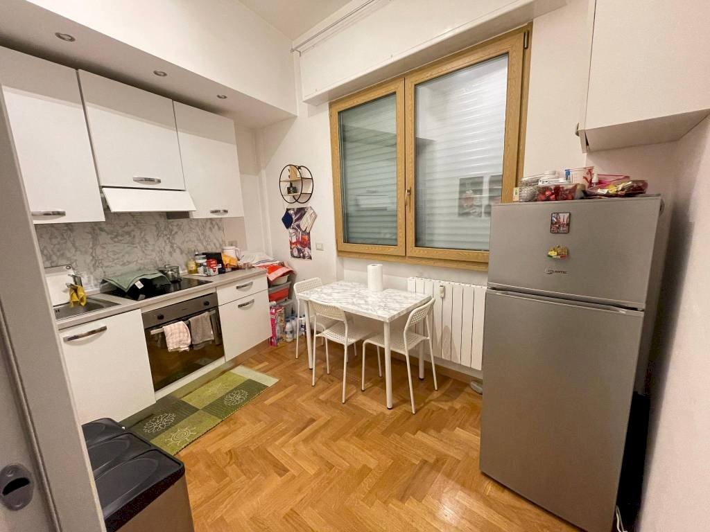 Cucina - Trilocale via Padova, 102/3, Milano - foto 3