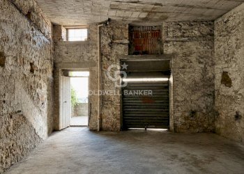 Foto 5 - Warehouse Via S. Agostino, Gaeta - photo 5