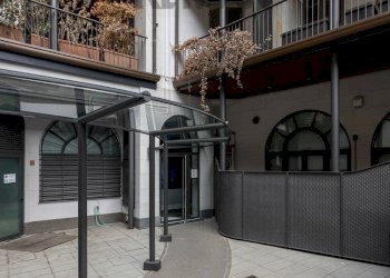Edificio all\'aperto - Trilocale CORSO SAN GOTTARDO
7, Milano - foto 10