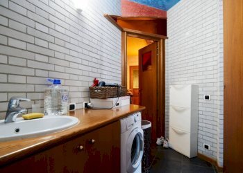 Bagno - Appartamento via Giovanni Ghirardo, 33, Borgofranco d'Ivrea - foto 12