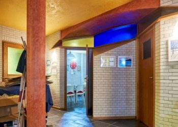 Salone - Appartamento via Giovanni Ghirardo, 33, Borgofranco d'Ivrea - foto 18