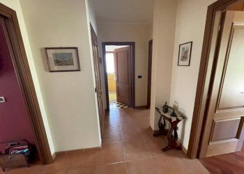 Corridoio - Four-room apartment via Tommaso Campanella, 12, Chieri - photo 8