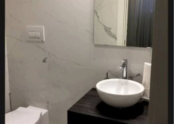 Bagno - One-room apartment via Luigi Biolchini, 12, Roma - photo 20
