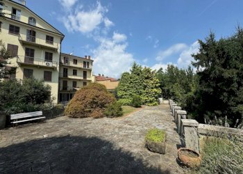 Cortile interno - Three-room apartment via Amedeo Avogadro di Quaregna, 26, Biella - photo 4