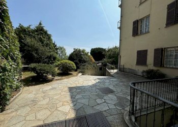 Cortile interno - Three-room apartment via Amedeo Avogadro di Quaregna, 26, Biella - photo 6
