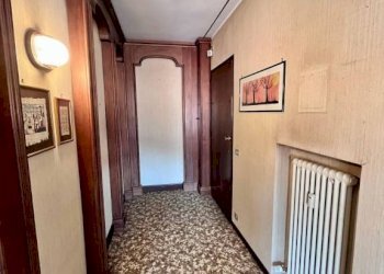 Ingresso - Trilocale via Amedeo Avogadro di Quaregna, 26, Biella - foto 7