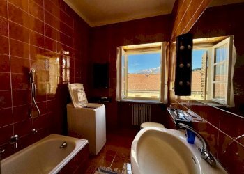 Bagno - Trilocale via Amedeo Avogadro di Quaregna, 26, Biella - foto 28