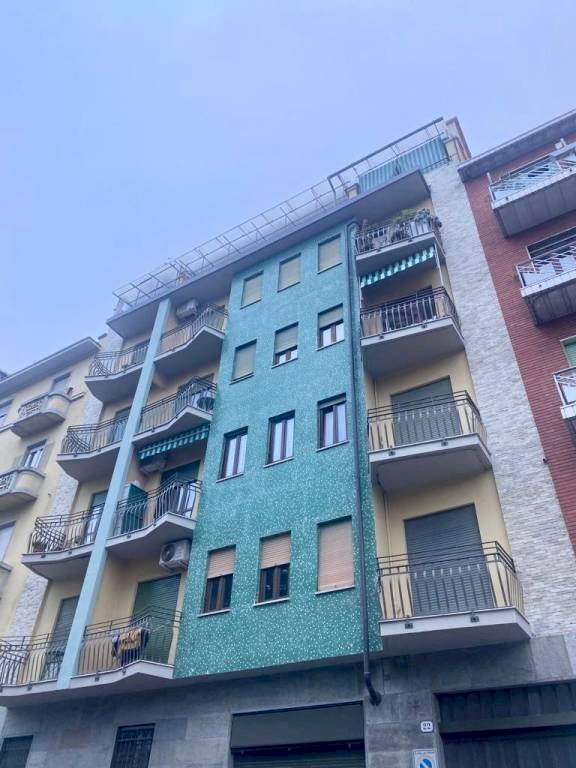 Facciata - Two-room apartment via Osasco, 22, Torino (neighborhood San Paolo) - photo 2