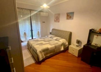 Camera da letto - Two-room apartment via Osasco, 22, Torino (neighborhood San Paolo) - photo 12