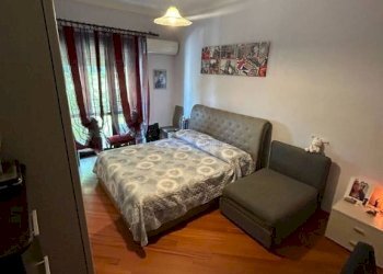 Camera da letto - Two-room apartment via Osasco, 22, Torino (neighborhood San Paolo) - photo 12