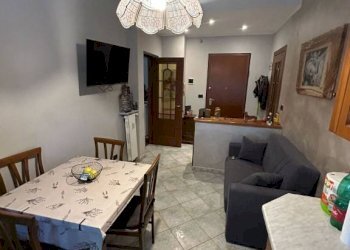 Salone - Two-room apartment via Osasco, 22, Torino (neighborhood San Paolo) - photo 14