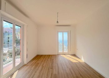 Soggiorno - Three-room apartment Pieve Ligure - photo 1